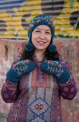 moss stitch earflap hat fleece lined embroidery fair trade Nepal
