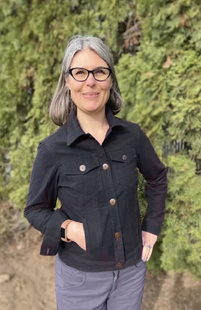 Light Cotton Jacket with Pockets