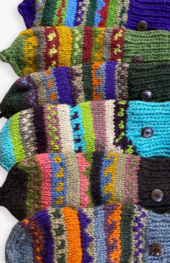 Handmade wool glitten from Nepal. Assorted colors, made from 100% New Zealand wool. Fair Trade 