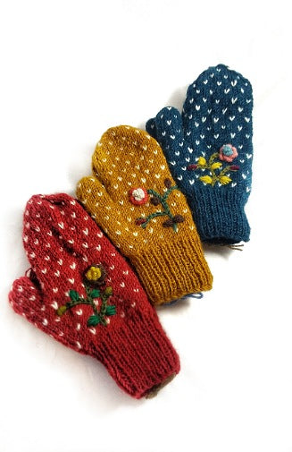 wool knit mitten embroidered fair trade nepal