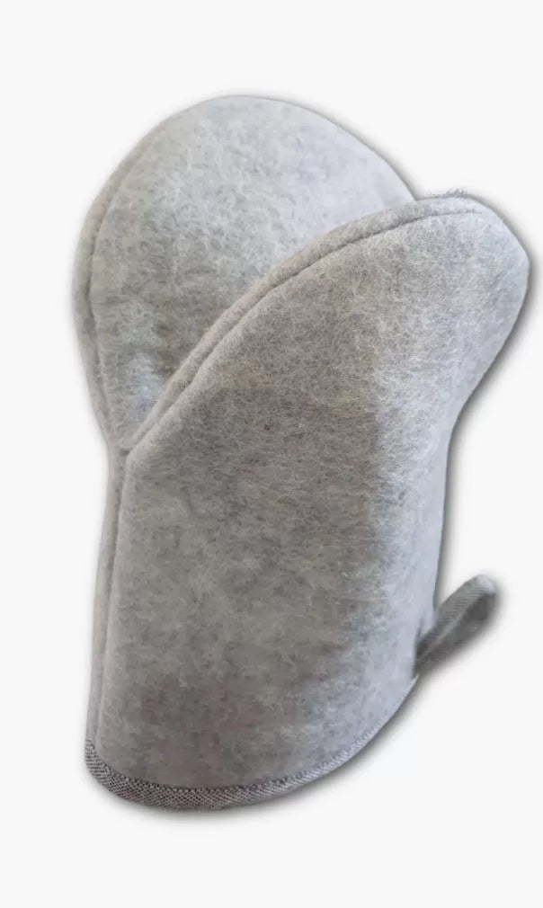 felt wool ovenmitt, fair trade Nepal