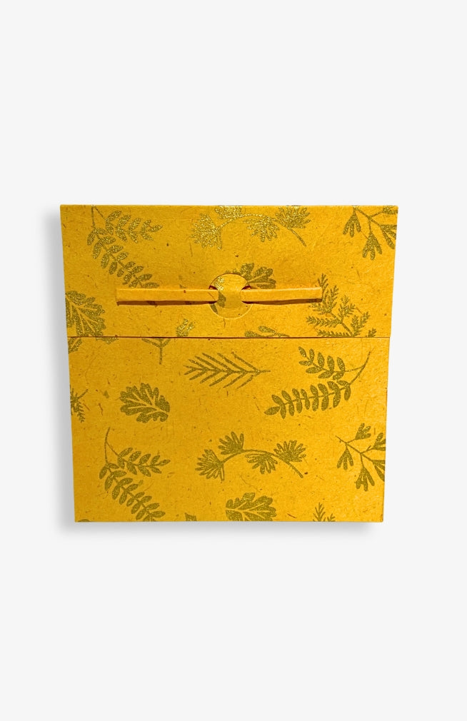 Handcrafted Gift Envelope made by Artisans in Nepal, great for gift giving. Available in an assortment of beautiful earthly prints. Fair trade