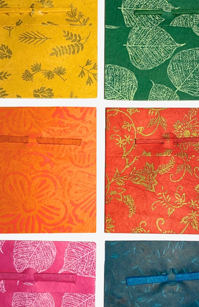 Handcrafted Gift Envelope made by Artisans in Nepal, great for gift giving. Available in an assortment of beautiful earthly prints. Fair trade