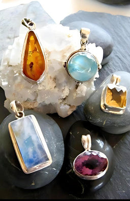 Sterling Silver Pendant w/Semi Precious Gemstone