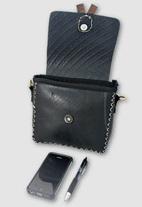 recycled tire rubber purse bag fair trade nepal