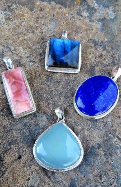 Sterling Silver Pendant w/Semi Precious Gemstone