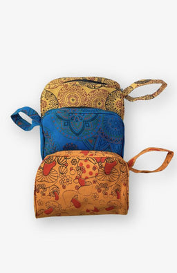 Screenprint make-up bag colorful made in Nepal 