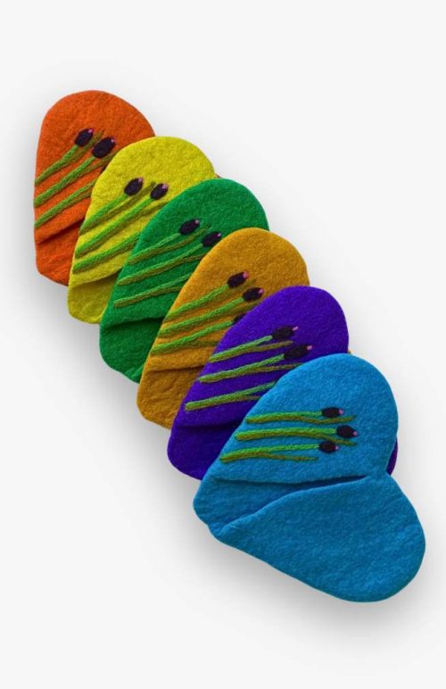 felt heart pot holder with needle felt cattails fair trade Nepal