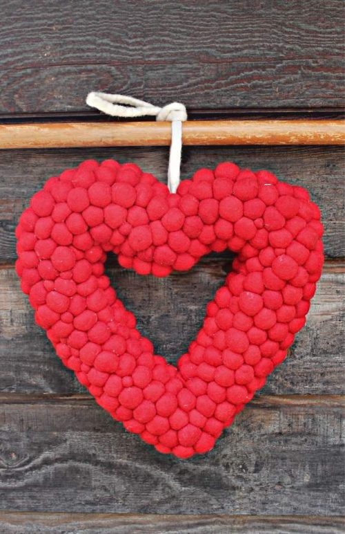 felt wool wreath heart valentine's day
