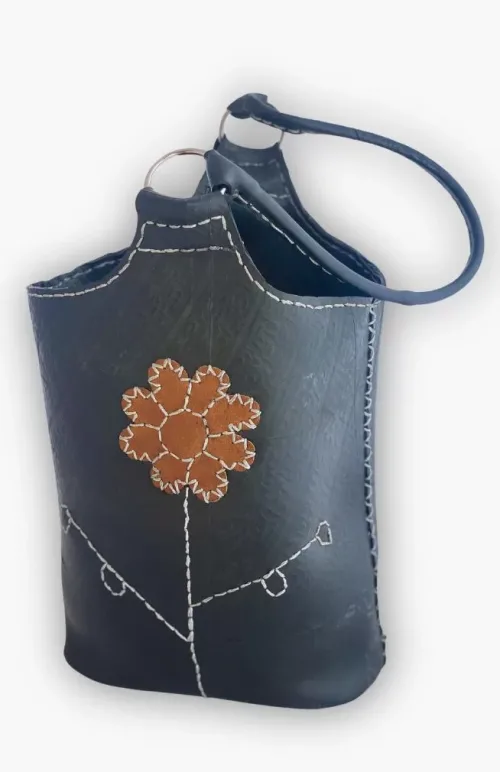 recycled rubber purse, fair trade Nepal
