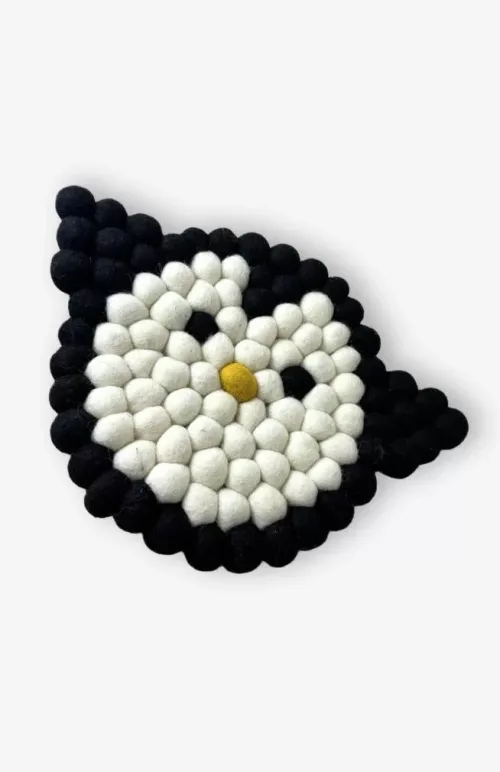 felt ball penguin trivet fair trade Nepal